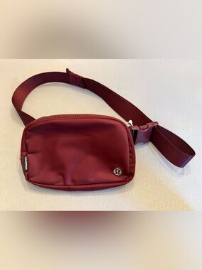 lululemon athleticBurgundy Belt Bag